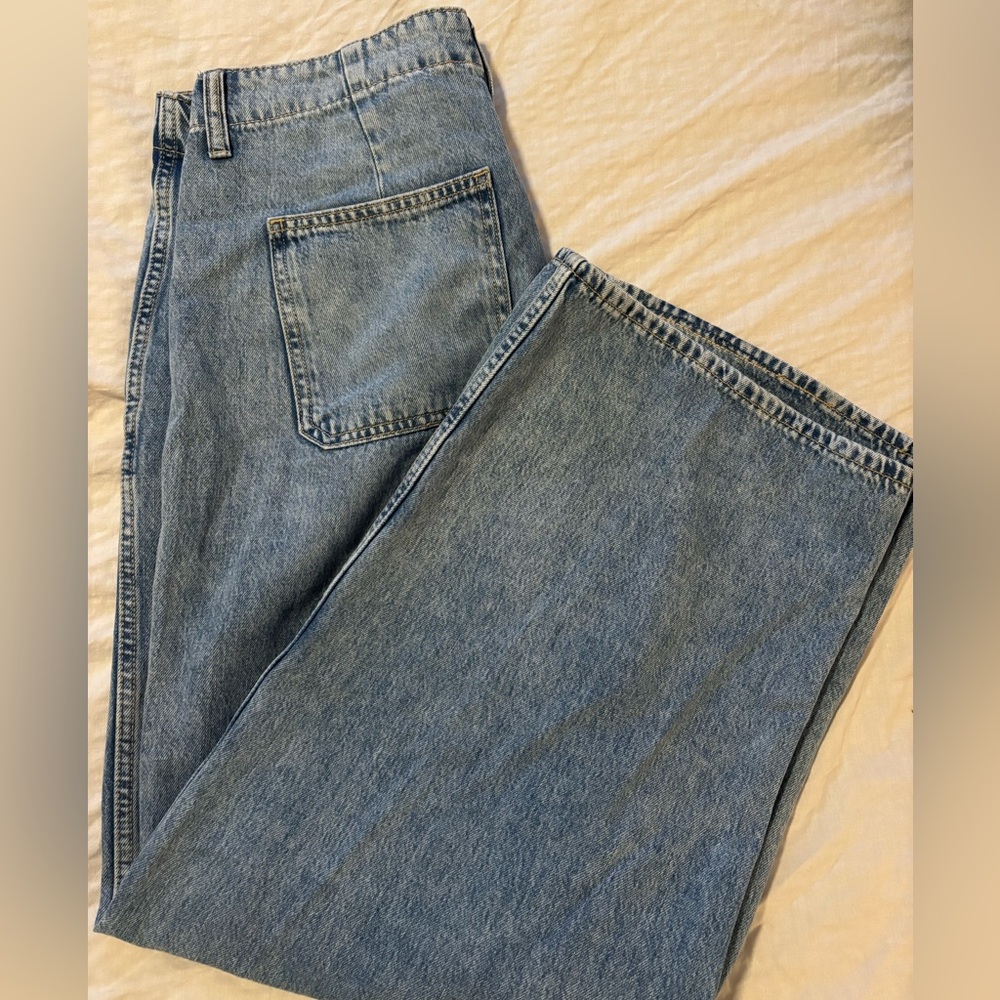 Old Navy High Rise Baggy Wide Leg Jean